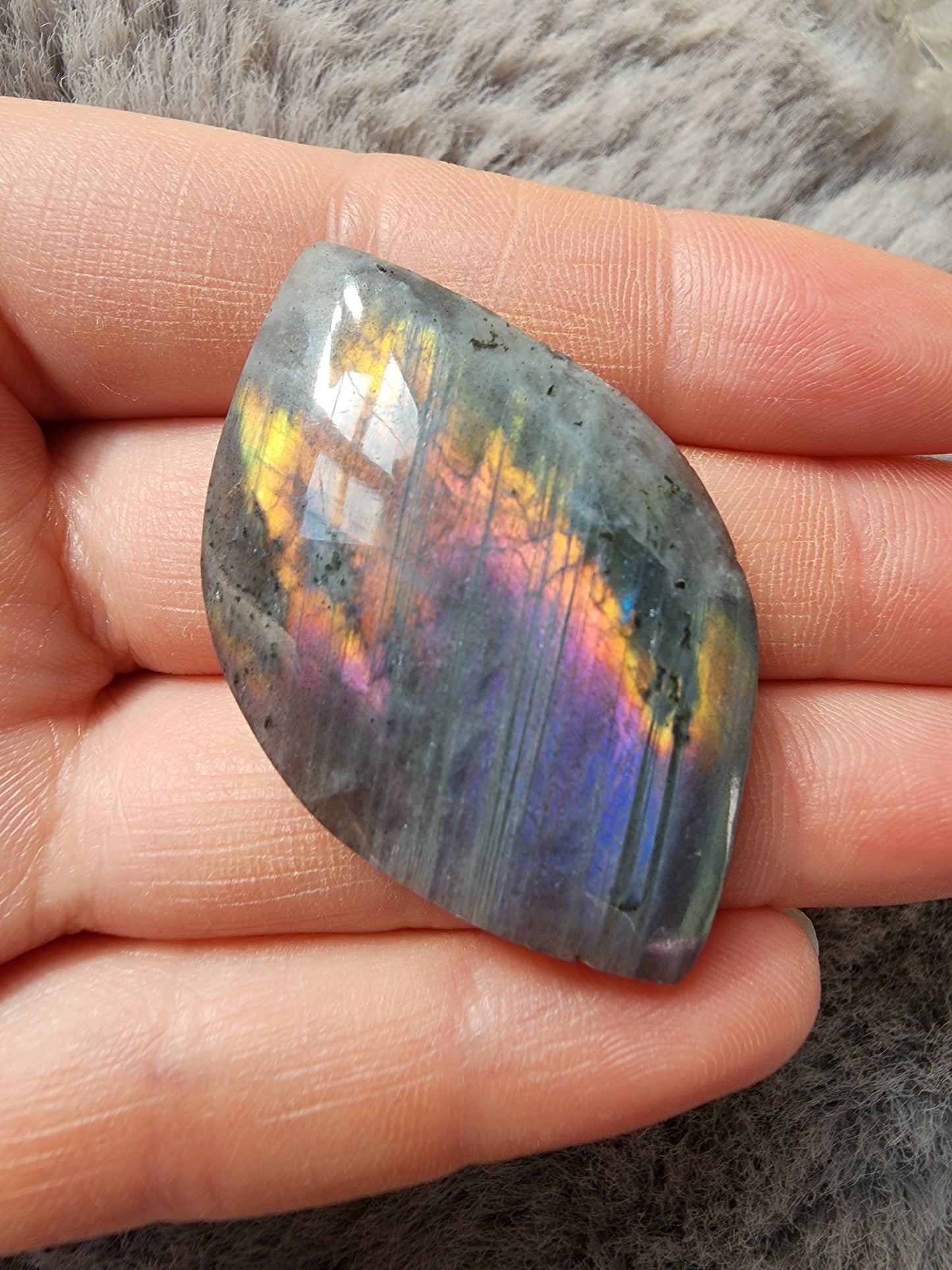 Labradorite Cabochon