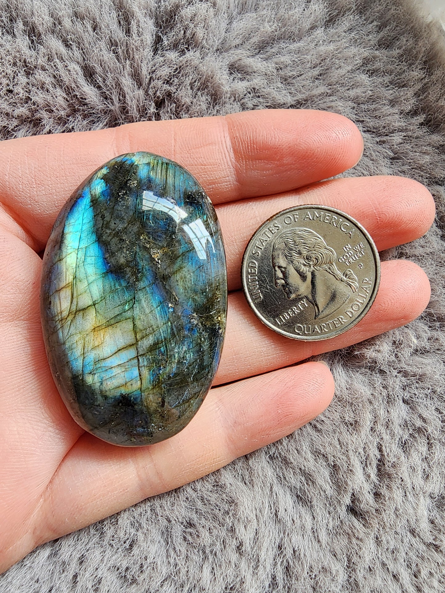 Labradorite Palmstone