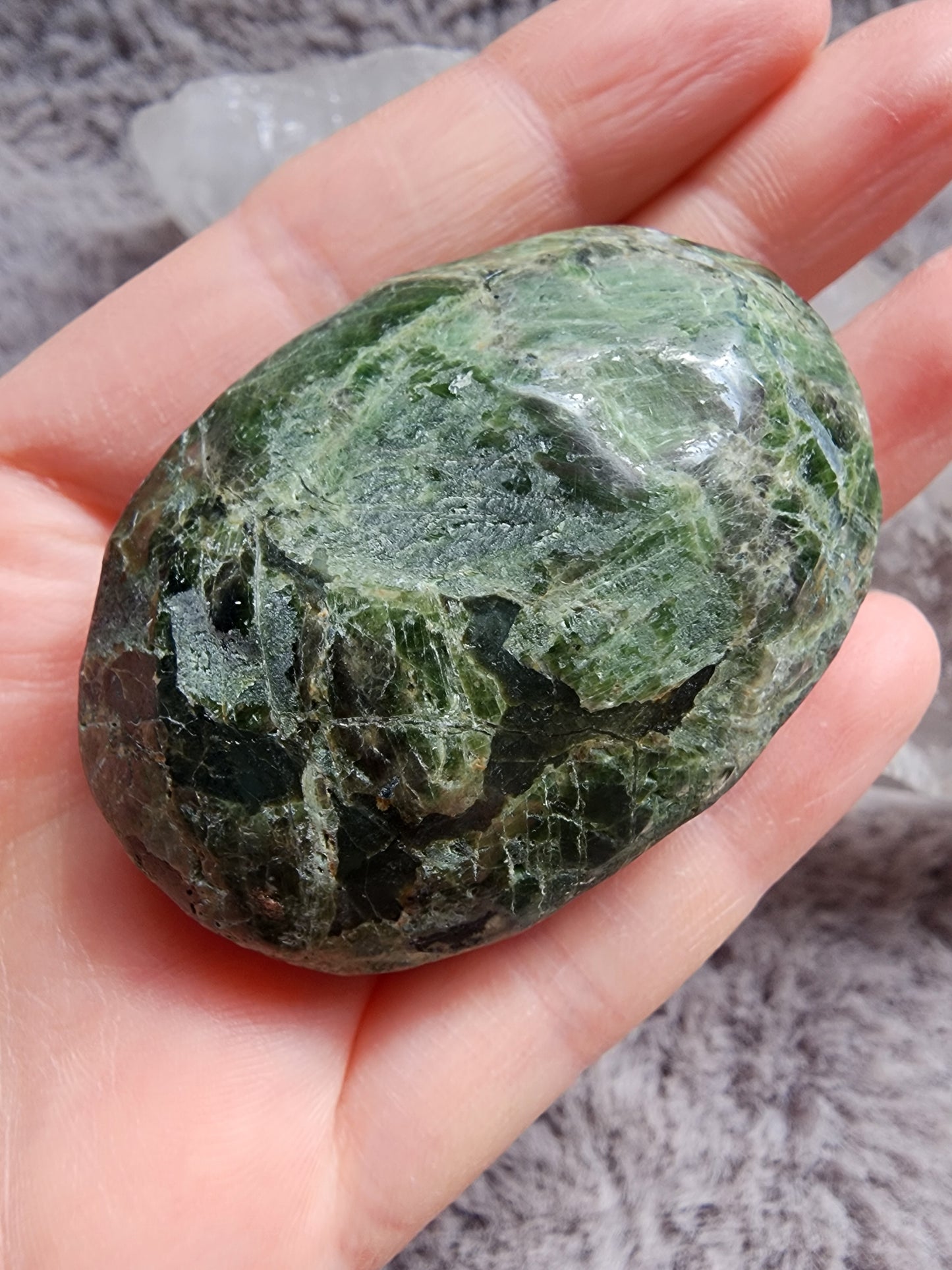 Diopside Palmstone