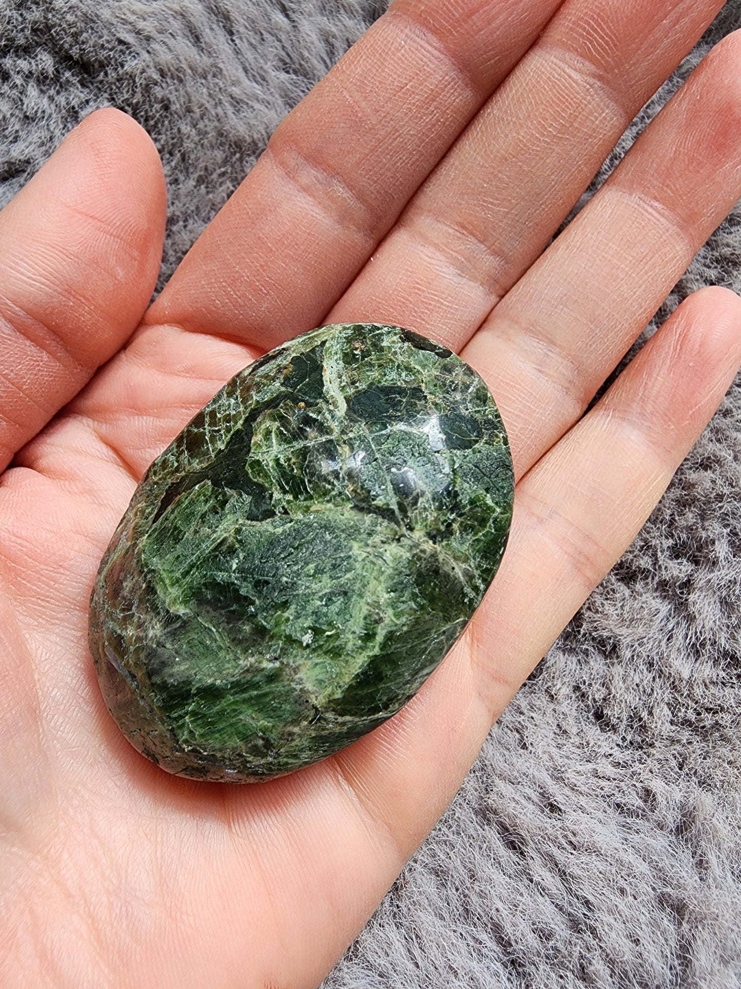 Diopside Palmstone