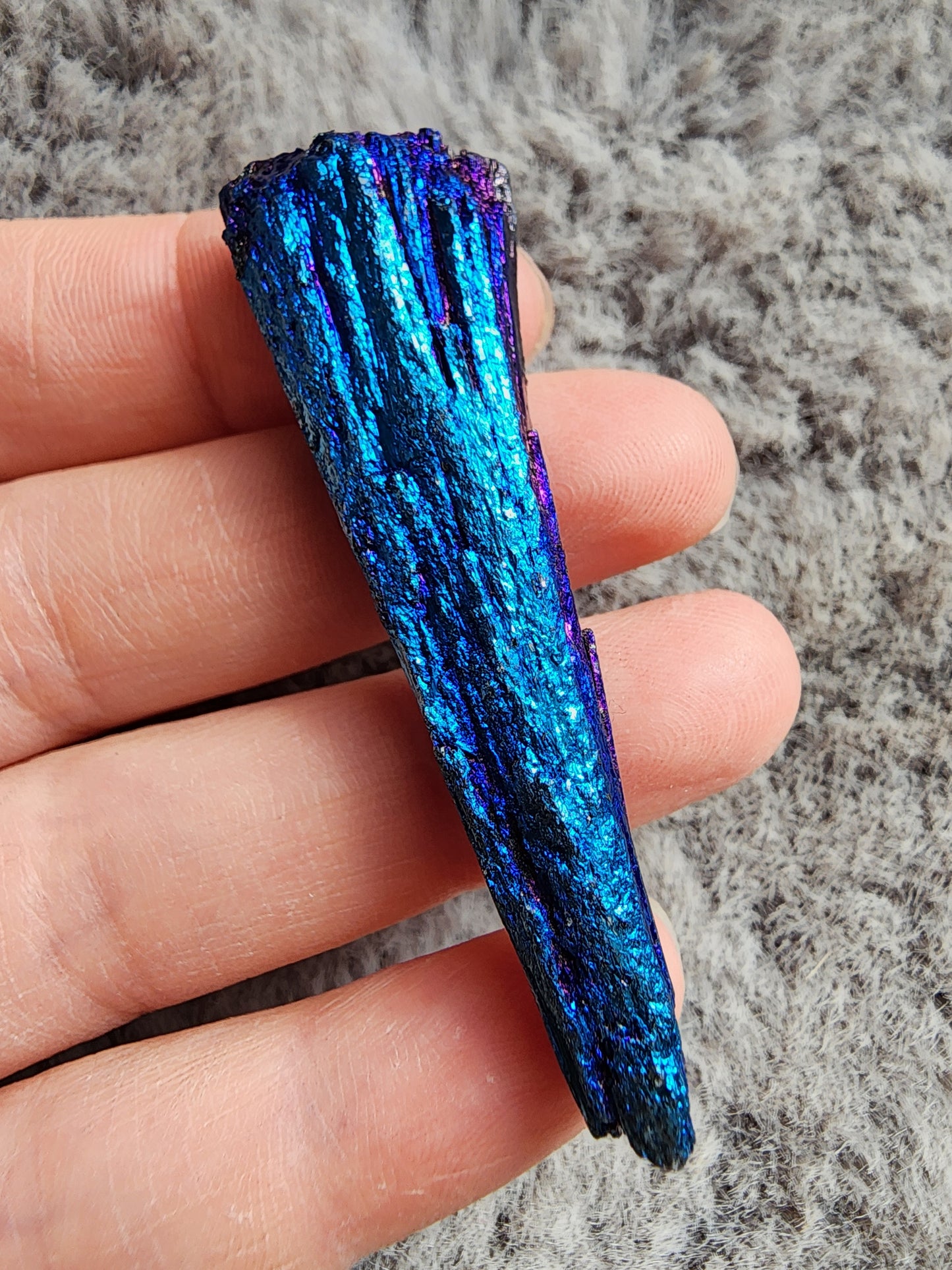 2 Aura Kyanite Fans