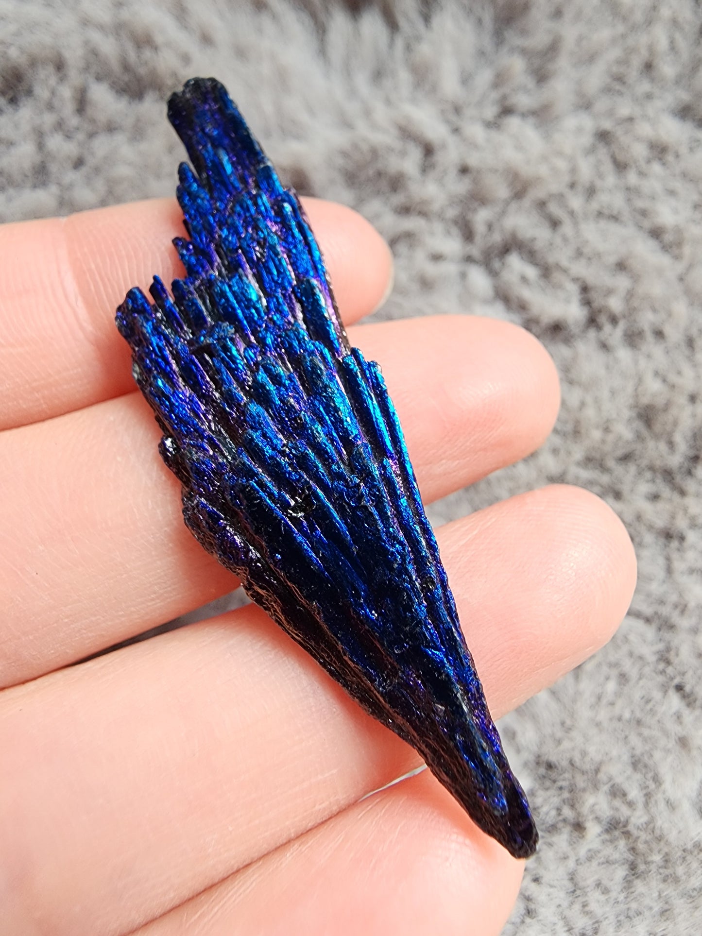 2 Aura Kyanite Fans