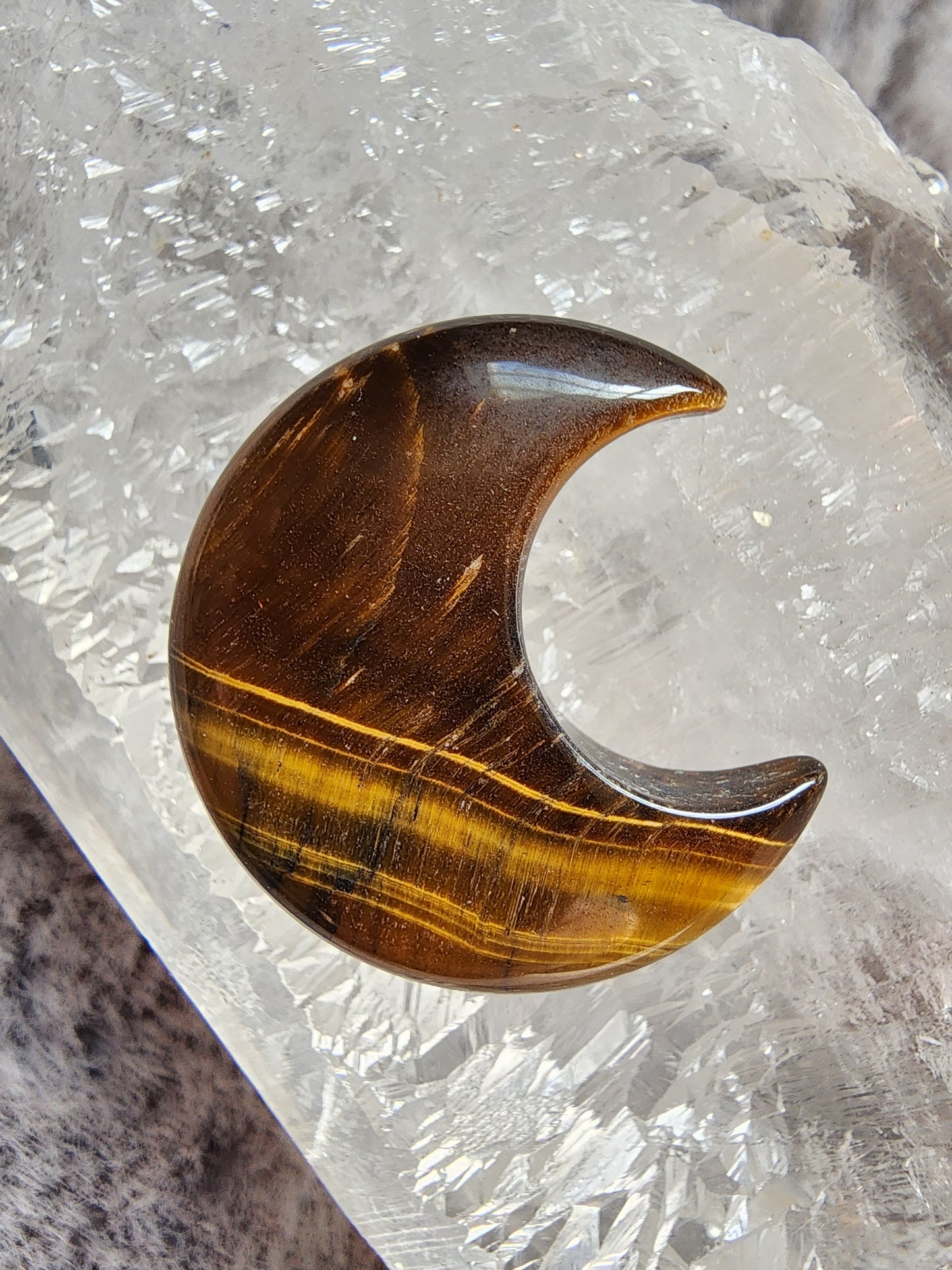 Tiger Eye Moon