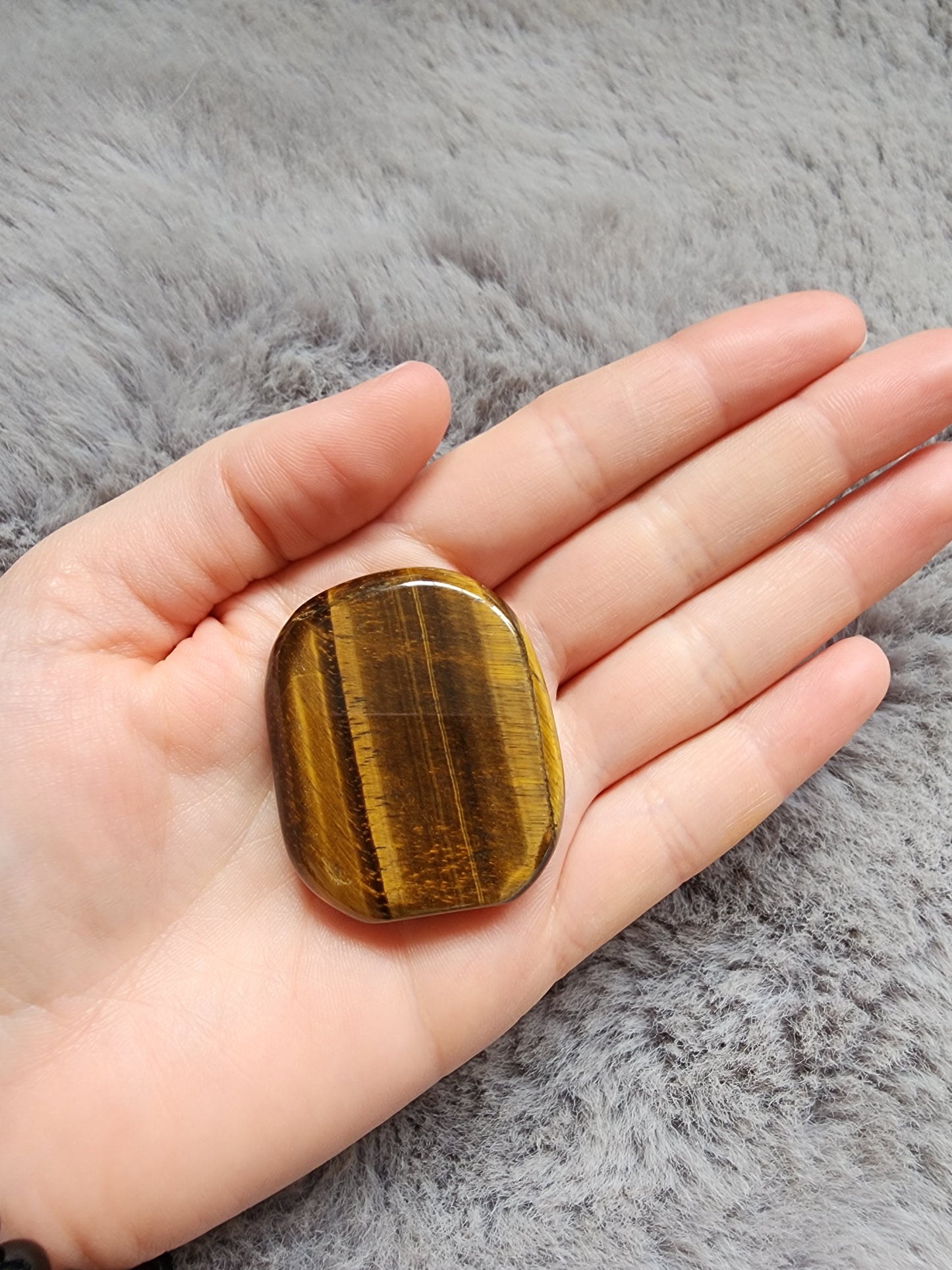 Tiger Eye Palmstone