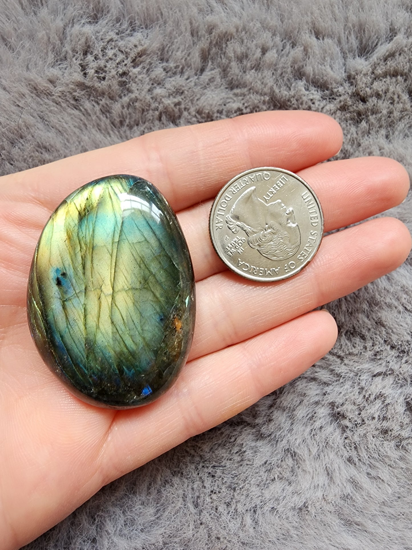 Labradorite Palmstone