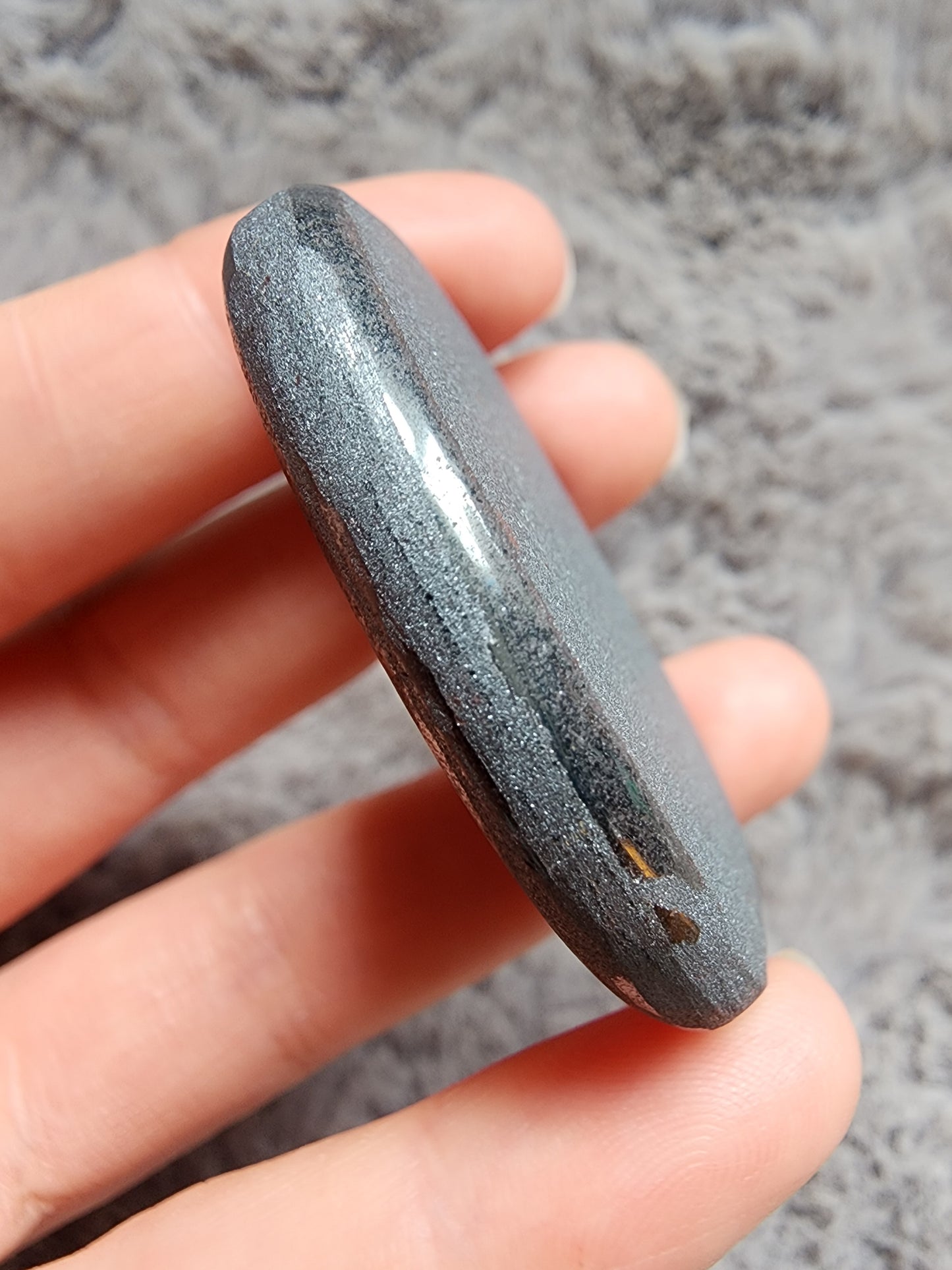 Hematite Palmstone