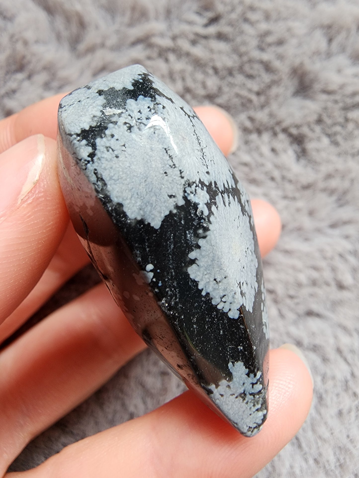 Snowflake Obsidian Heart