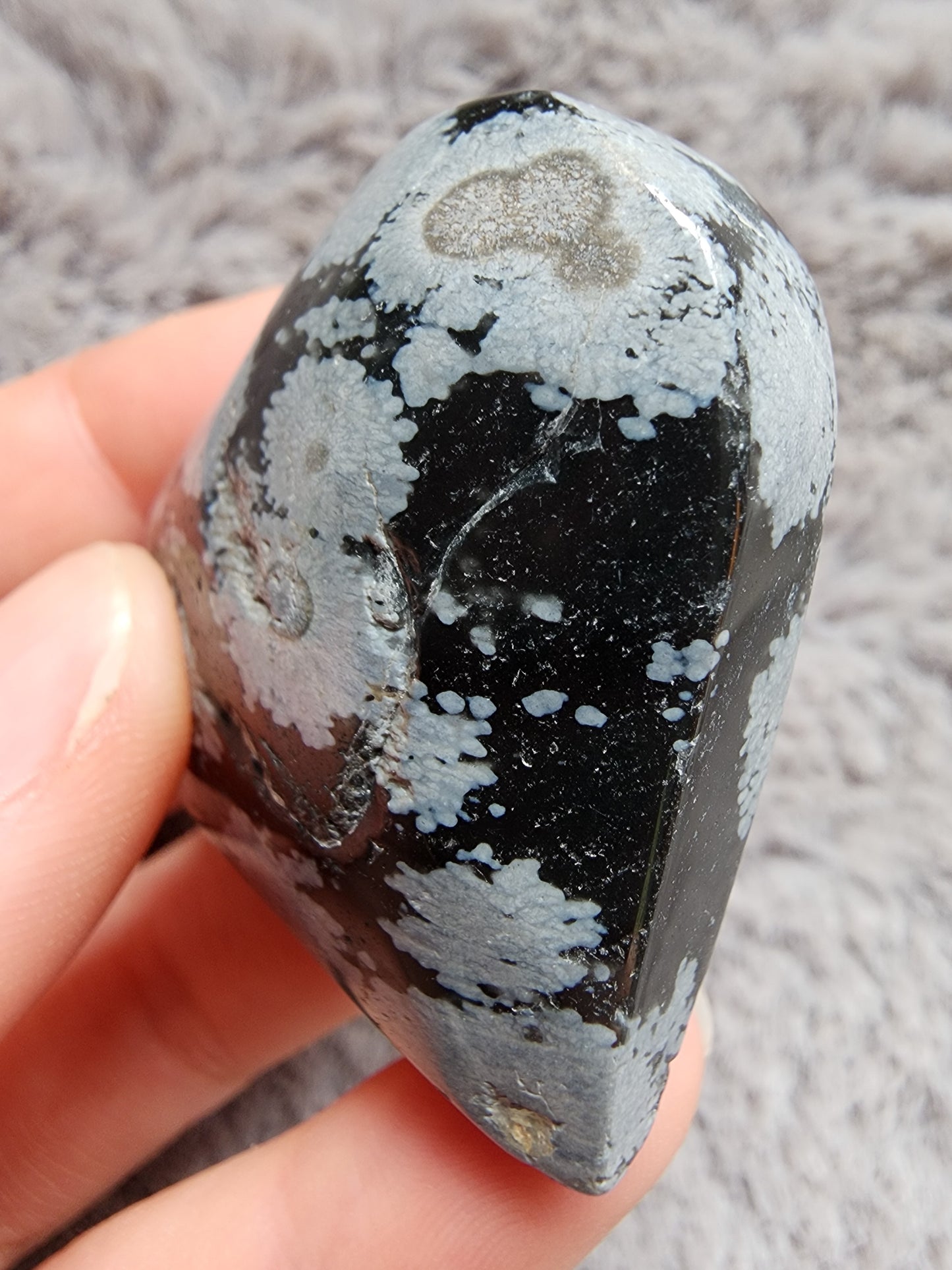 Snowflake Obsidian Heart