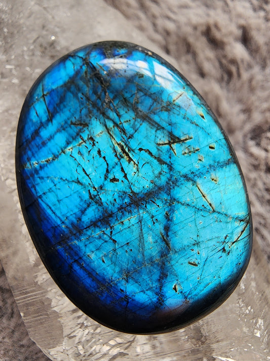 Labradorite Palmstone