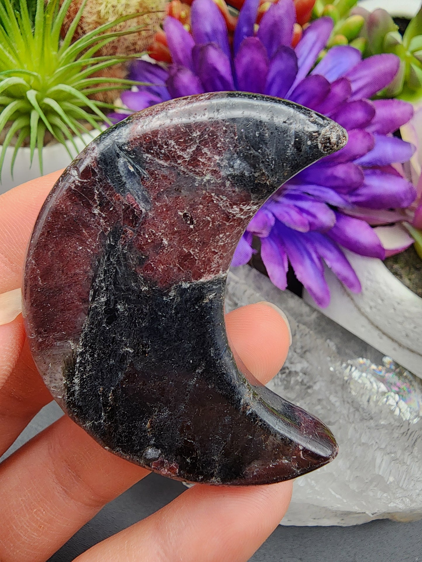Arfvedsonite Garnet Moon
