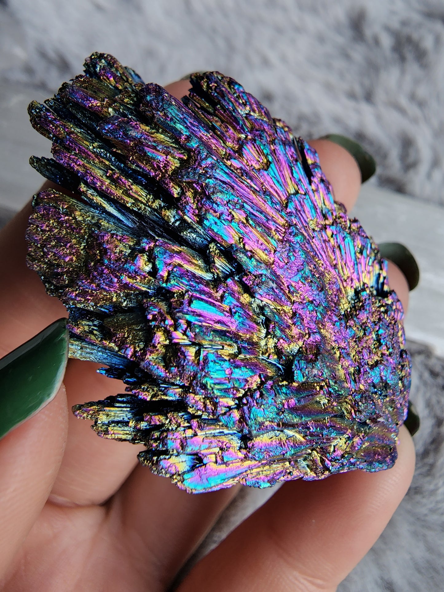 Aura Kyanite Fan