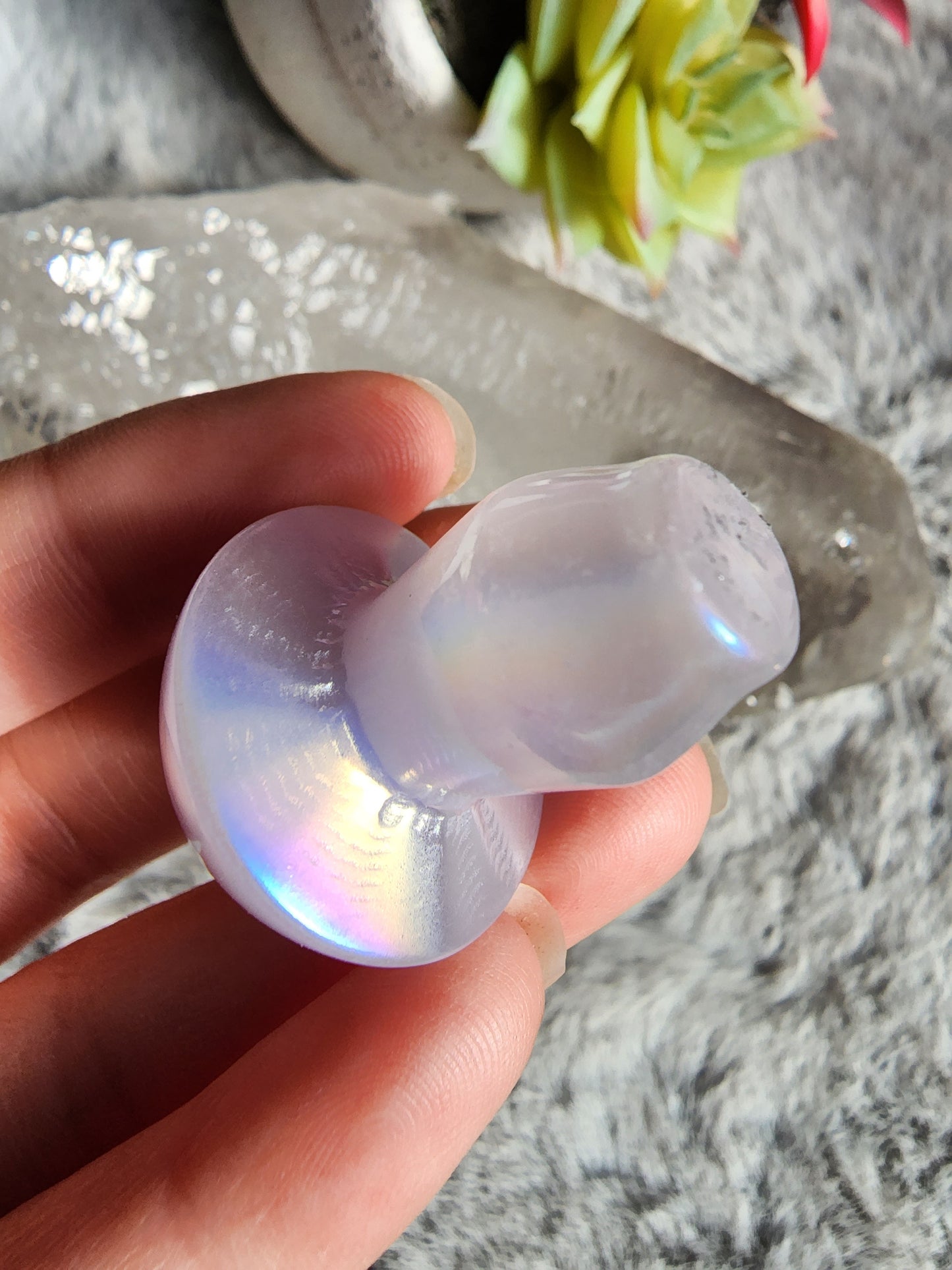 Aura Fluorite Shroom