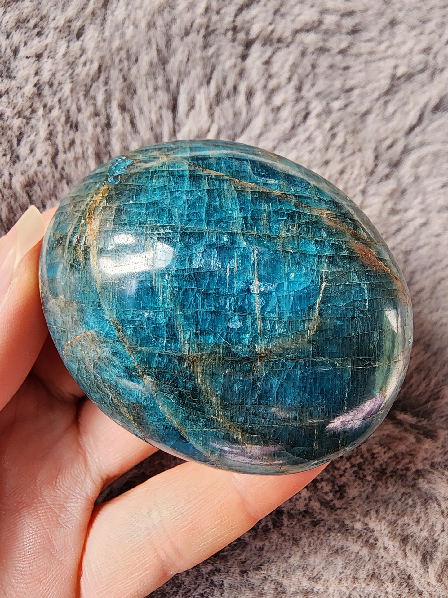 Blue Apatite Palmstone