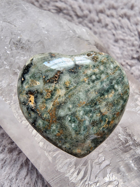 Orbicular Jasper Heart