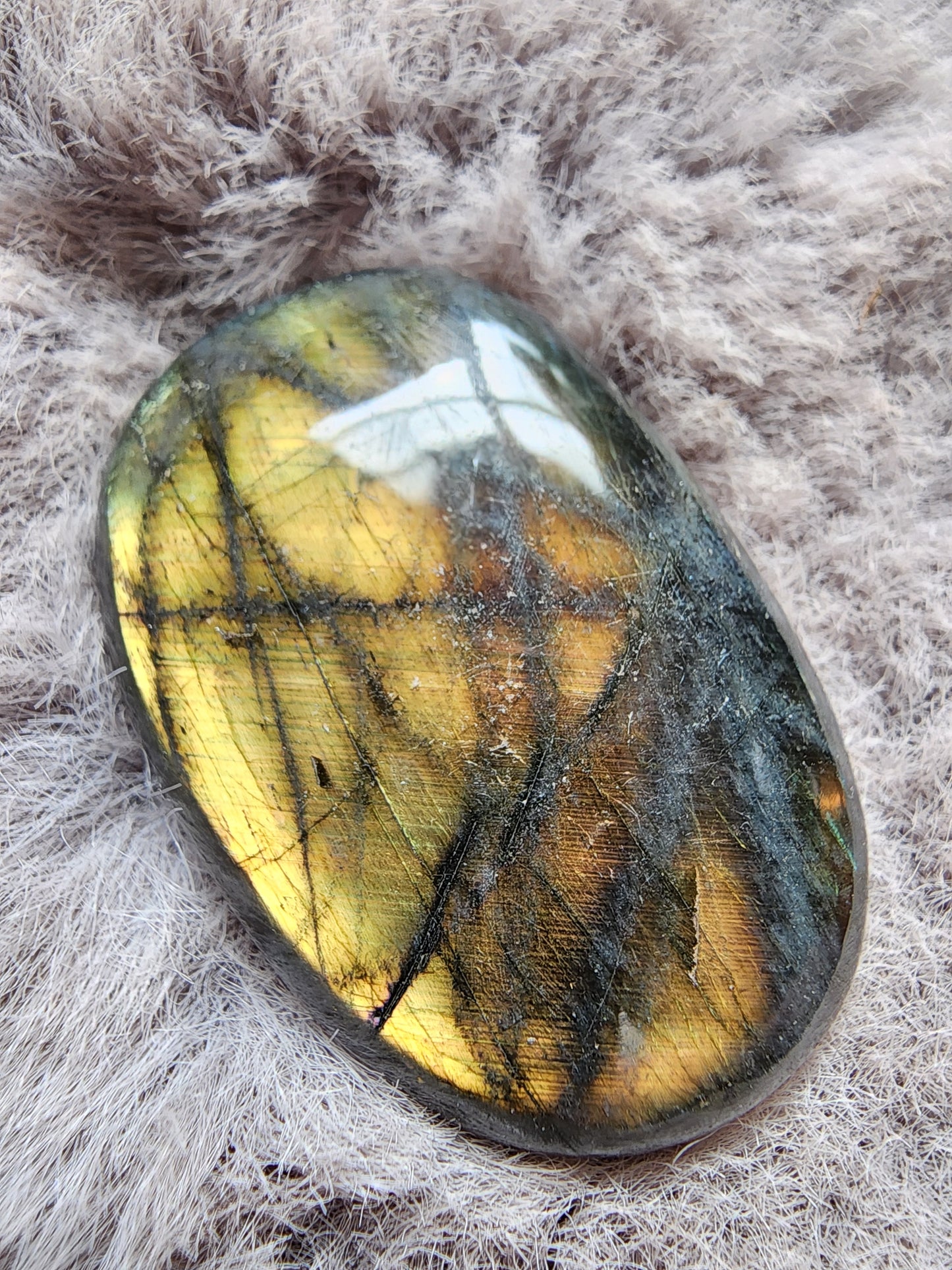 Labradorite Palmstone