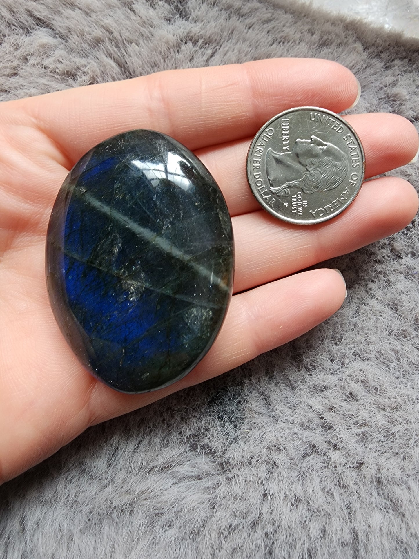 Labradorite Palmstone