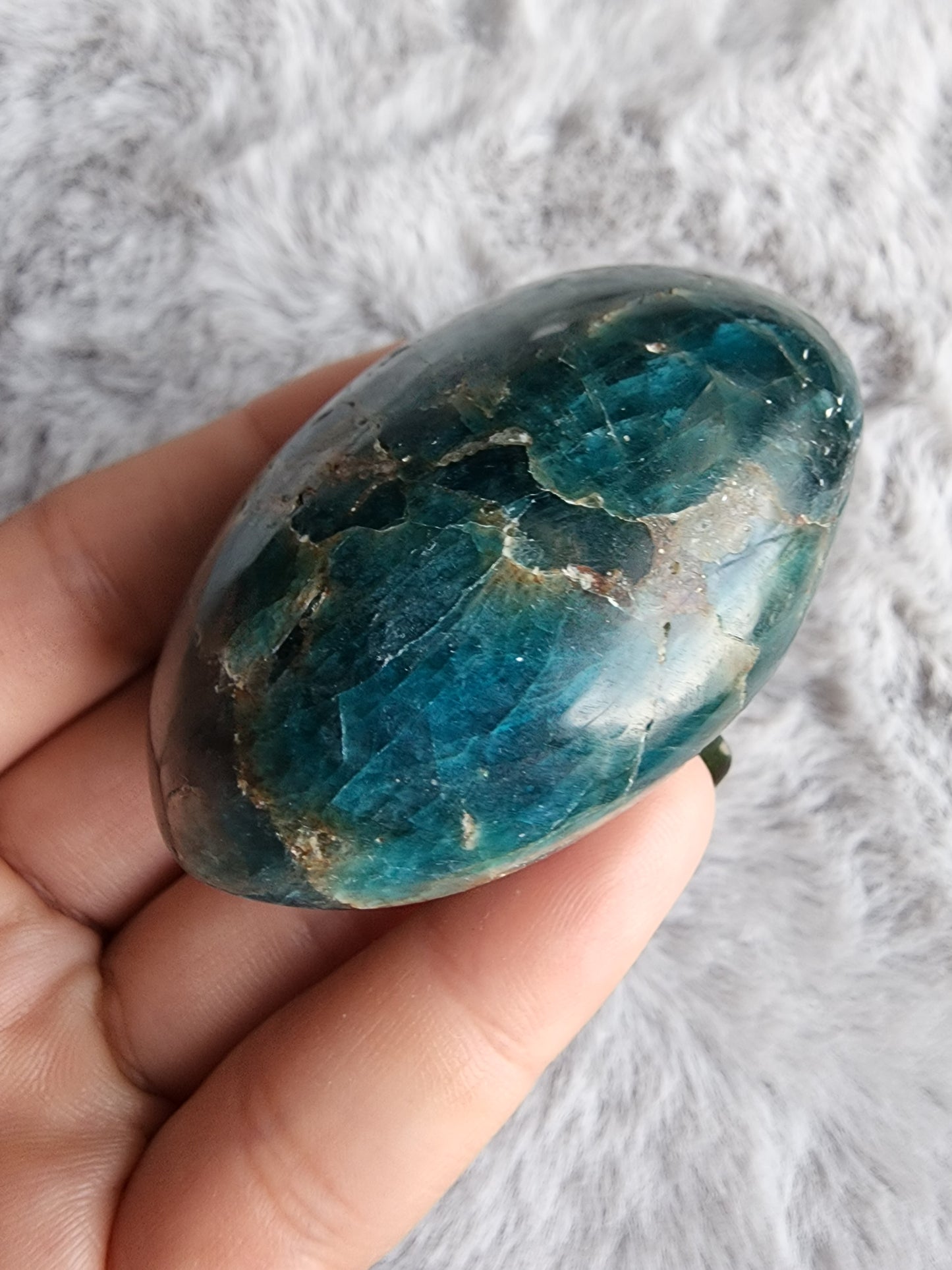 Blue Apatite Palmstone